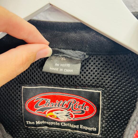 Vintage Thrill Ride Mens Motorcycle Jacket Size XL Black Mesh Padded Belted - Picture 5 of 9